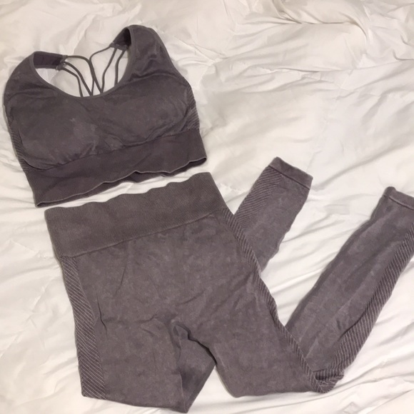 NWOT Mono B. Sport Workout Outfit Sports Bra and Leggings Set - Picture 4 of 8